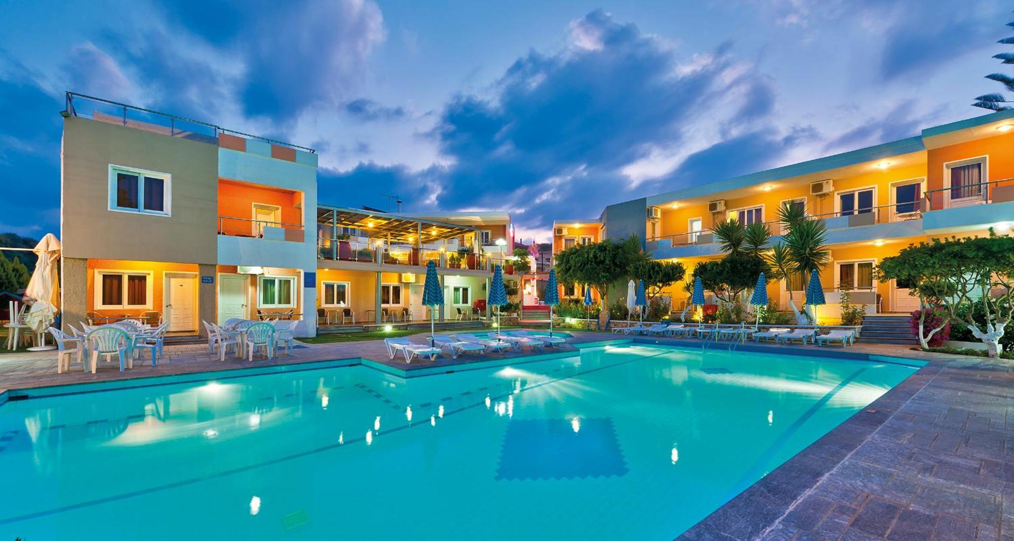 Lia Beachfront Apartments Stalos Exterior photo